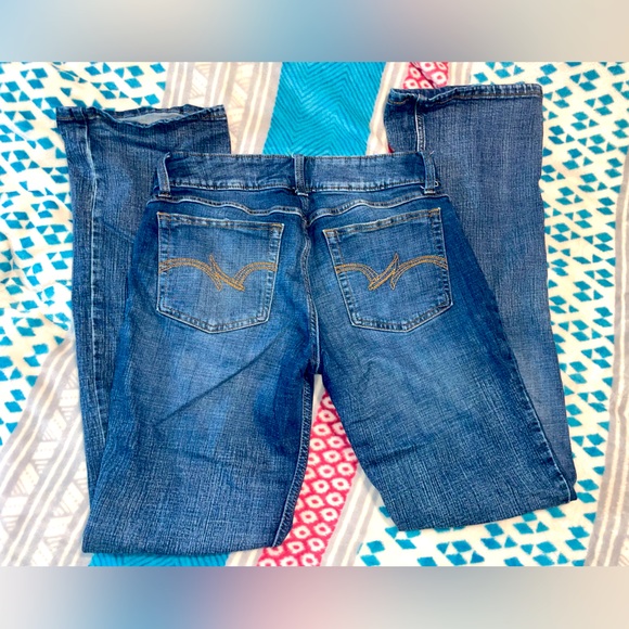 Wrangler Denim - Wrangler mid rise bootcut jeans